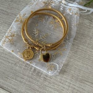 Gold Heart Charm Bracelet